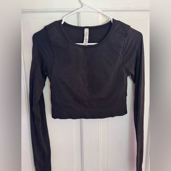 LULULEMON Ebb to Street Long Sleeve Shirt - Picture 5 of 10